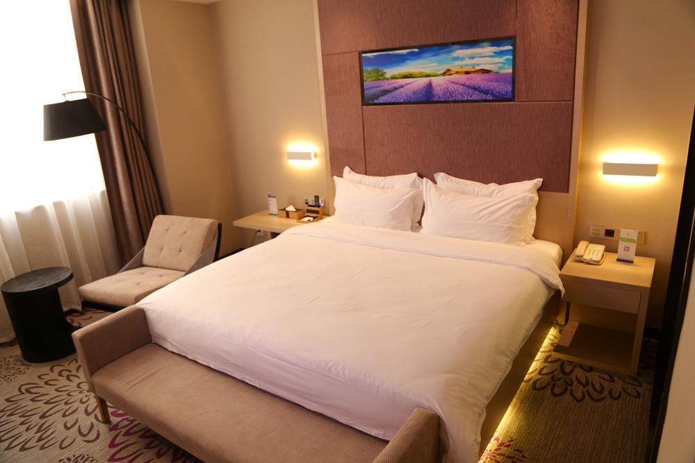 Lavande Hotel Shanghai Hongqiao Airport Wuzhong Road Luaran gambar