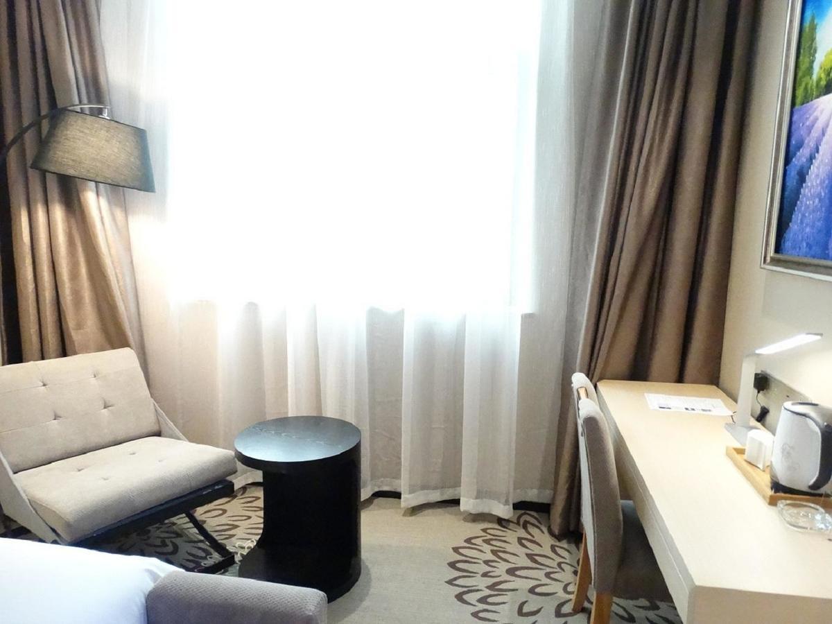 Lavande Hotel Shanghai Hongqiao Airport Wuzhong Road Luaran gambar